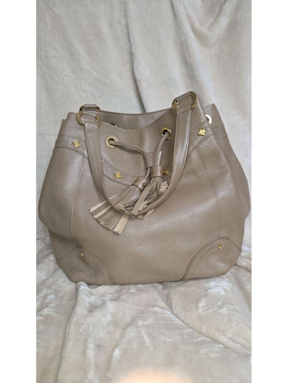 L14. MCM Taupe Calf Pebbled Leather Large Hobo